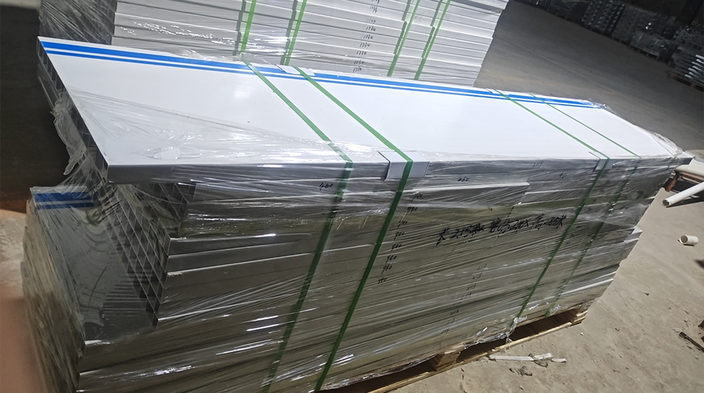 PVC board for pig
